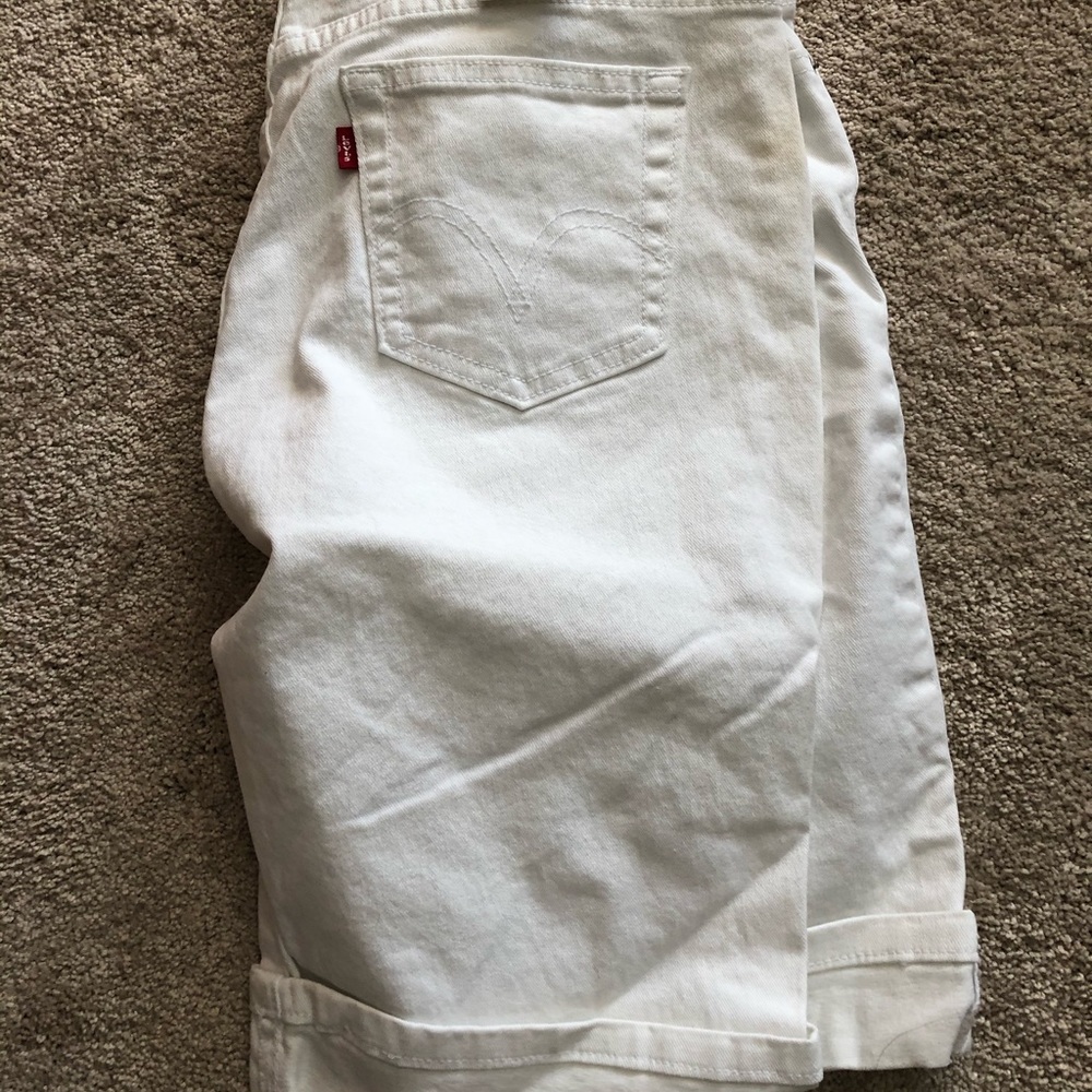 NWT Levi’s shorts